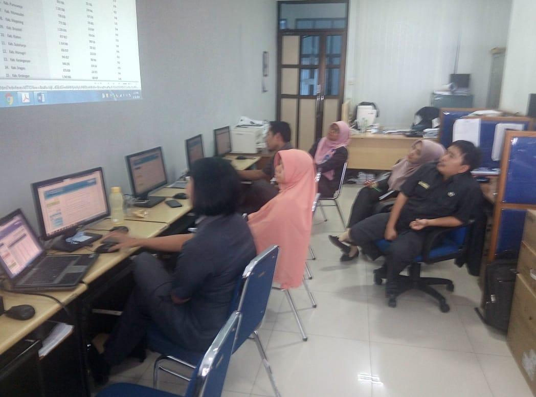 Pembinaan dan workshop tim update website BPS Kabupaten Grobogan